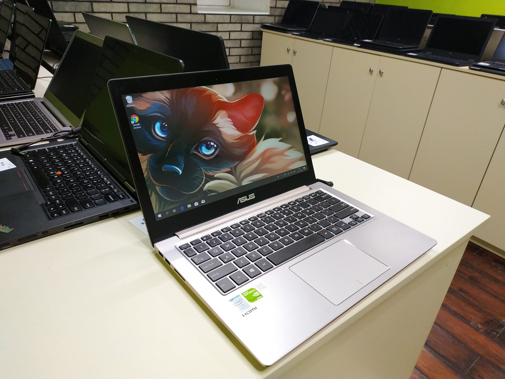 Asus vivobook оперативная память увеличить