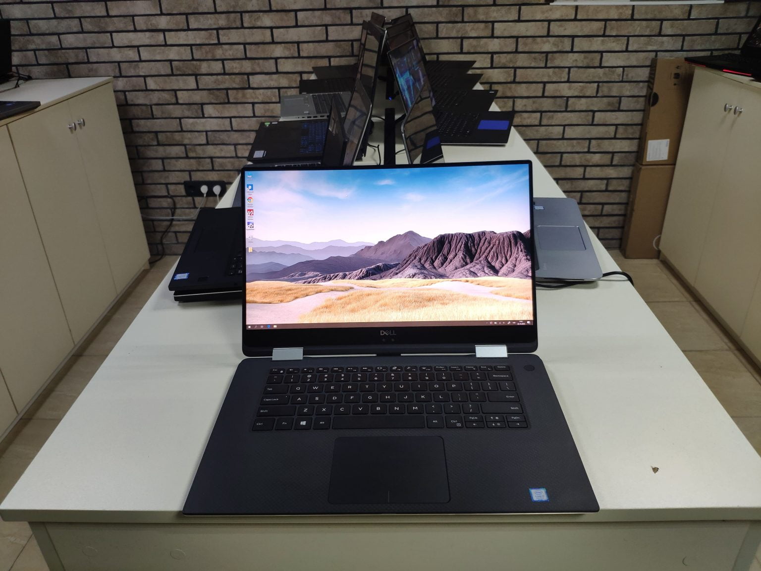 Dell xps 15 9575 обзор