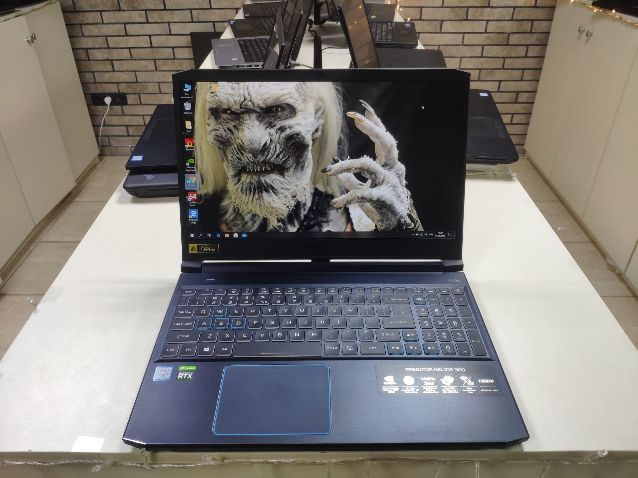 Acer Predator Helios 300. Predator Helios 300 2022. Эксклюзивный ноутбук. Бюджетные Ноутбуки для учебы.