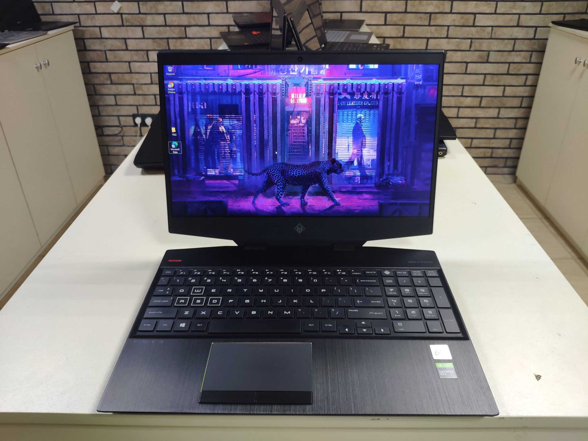 Сильно греется ноутбук hp omen 15