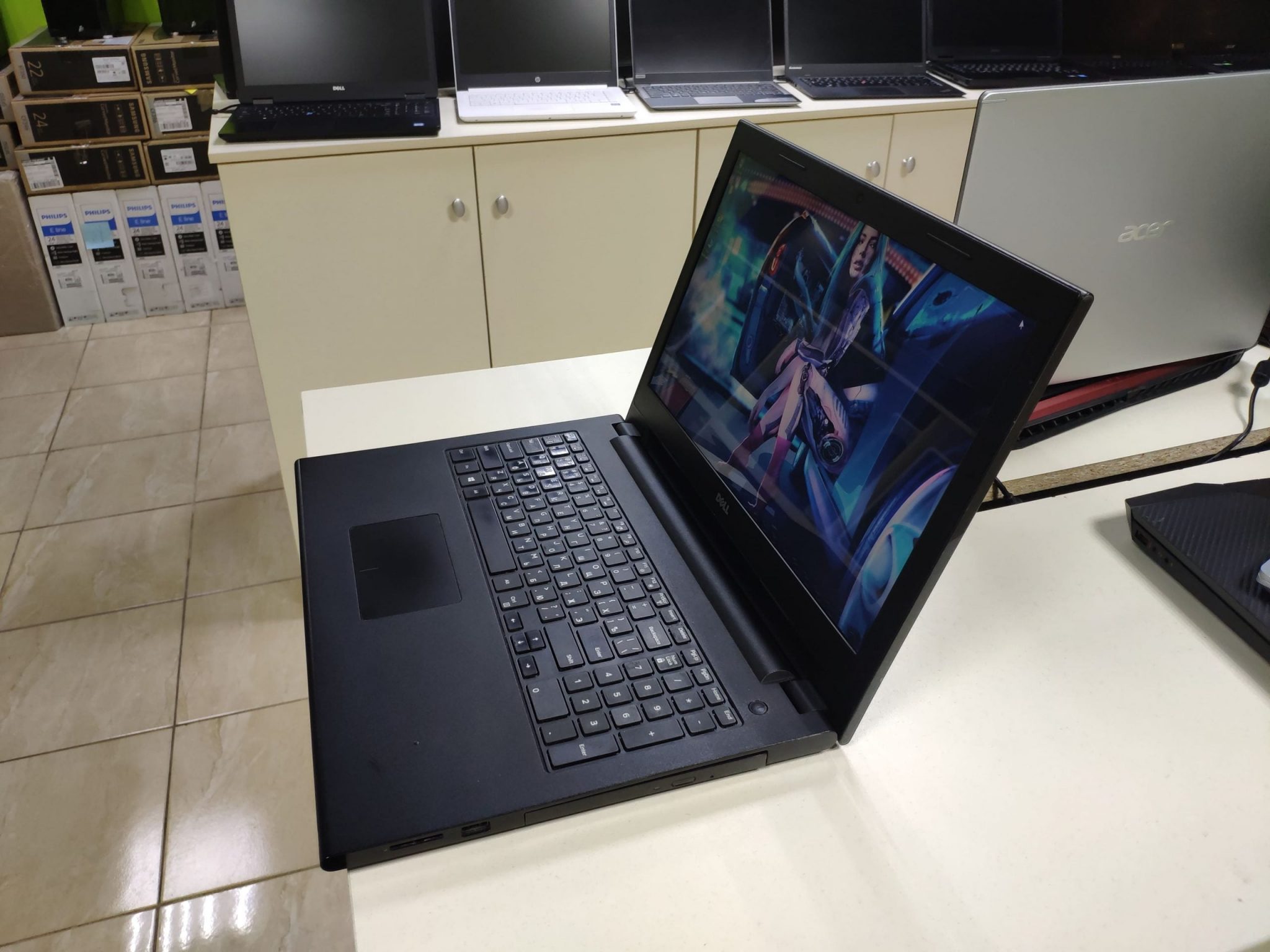 ᐉ Ноутбук Dell Inspiron P28f Celeron N2830 4gb 750gb Hdd БУ Купить Dell P28f в Харькове 2125