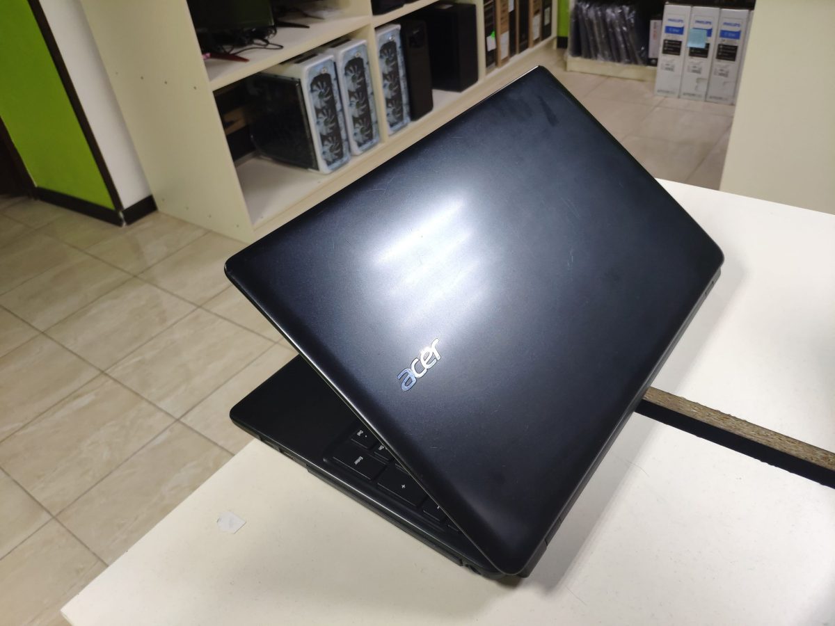 Acer aspire e1-570G