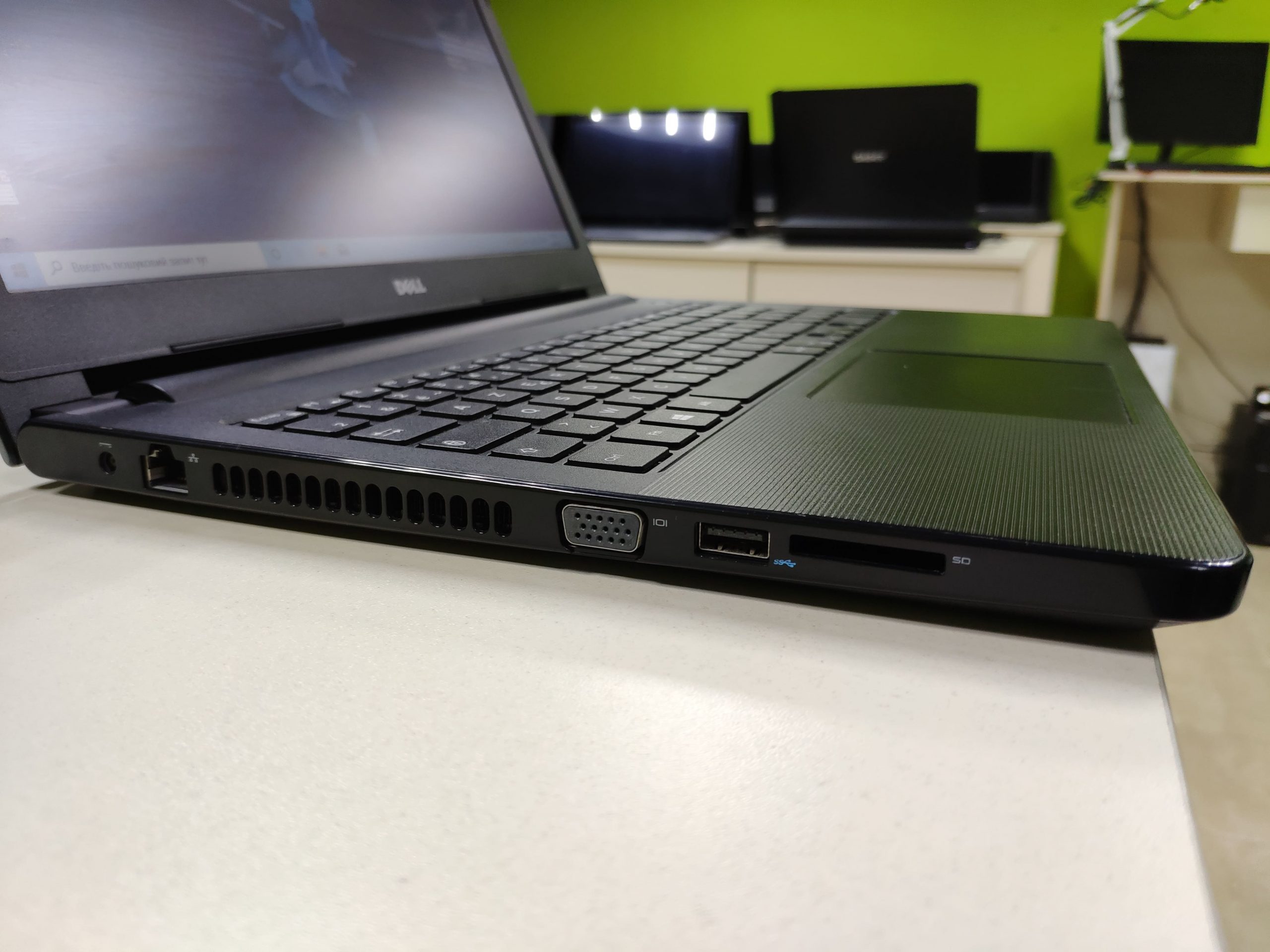 ᐉ Ноутбук Dell Vostro 15 3558 ( Celeron 3215U | 4Gb | 500Gb HDD