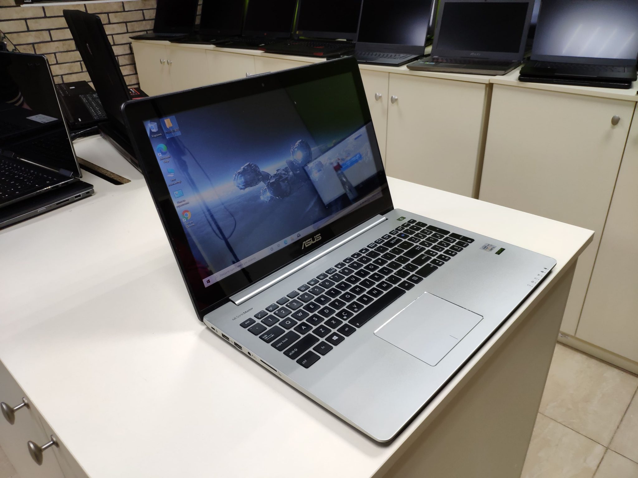 Asus vivobook оперативная память увеличить